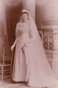 wedding dress from1890's